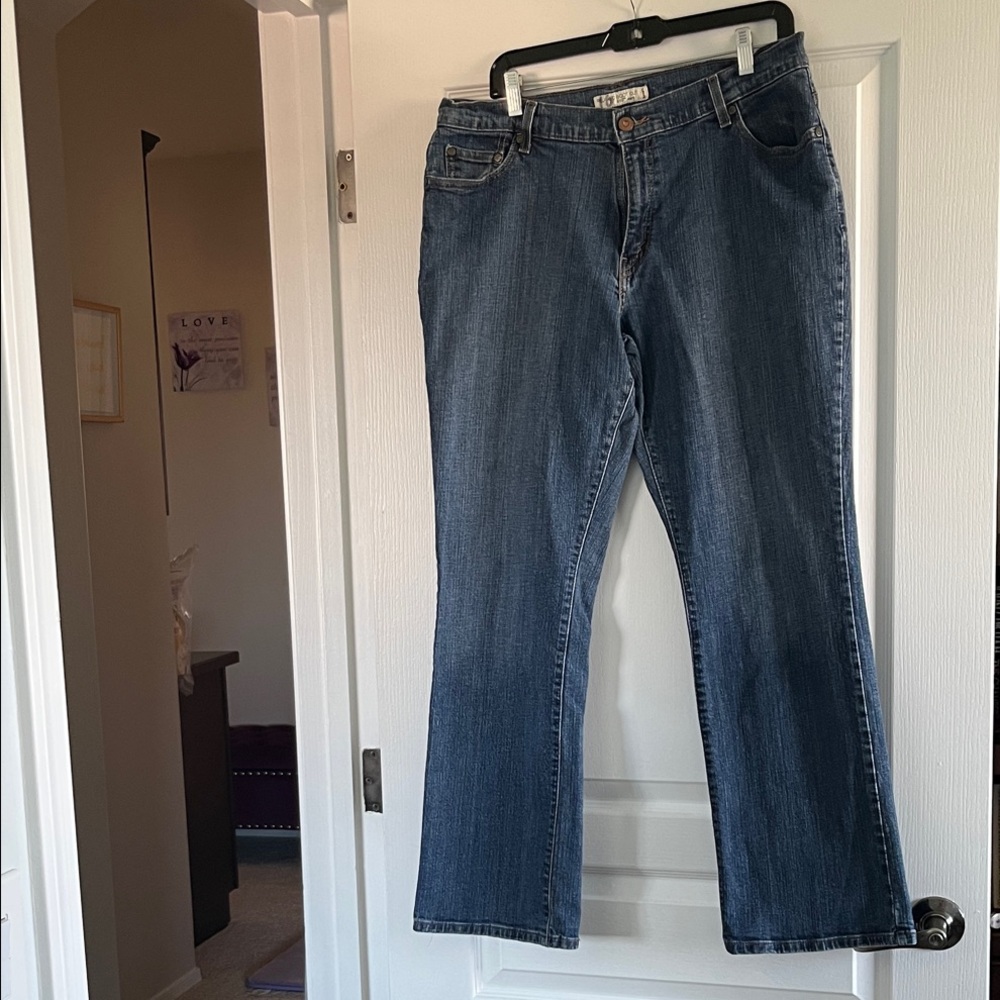 Signature by Levi Strauss Women's Blue Boot Cut Jeans